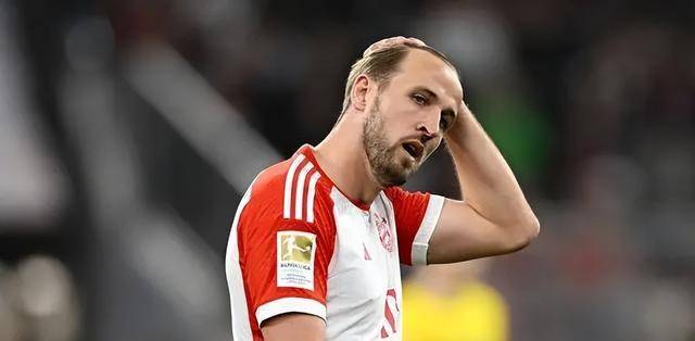 爱游戏体育APP-凯恩重返赛场，最后时刻胜出首场状态出色，拜仁观众沸腾！(足坛最经典的进球)