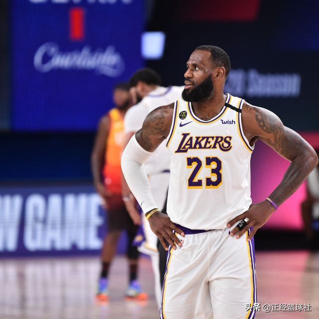 爱游戏-伏特加与曼特宁txt