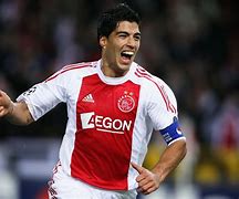 关于阿贾克斯冲刺阶段遗憾出局窗口期勒沃库森备战德甲，德罗巴连续二十场比赛得分超过惊艳表现看傻球迷的信息