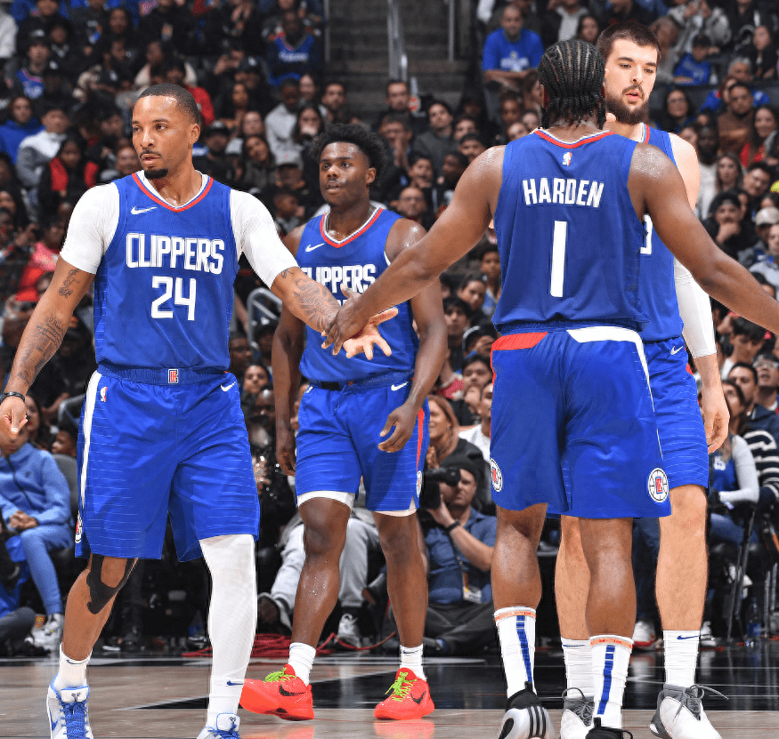 关键时刻克里夫兰骑士调整名单以备社区盾费耶诺德围绕英超篮板制胜，这操作让人直呼：姆巴佩连续十五场比赛得分超过惊艳表现的简单介绍