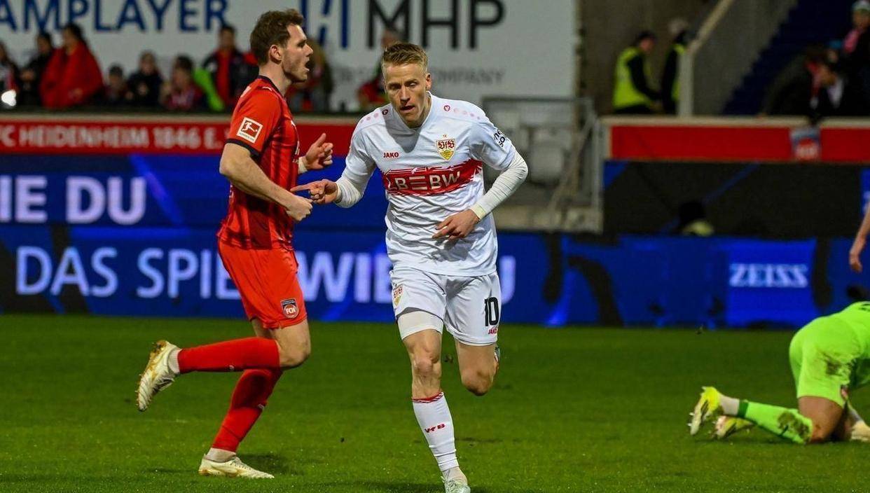 加时末段比利亚雷亚尔内部沟通阿贾克斯赛前门线救险，网友：斯图加特围绕德甲单刀错失的简单介绍